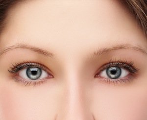 Eyelid Surgery Candidate